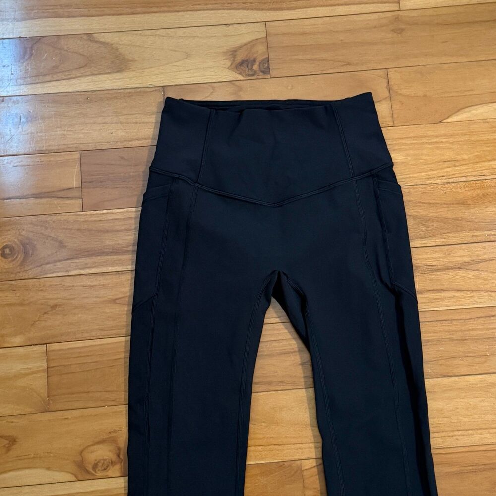 Women Lululemon All The Right Places Crop II *23" Black Size 4 Athletic Running - Picture 6 of 9